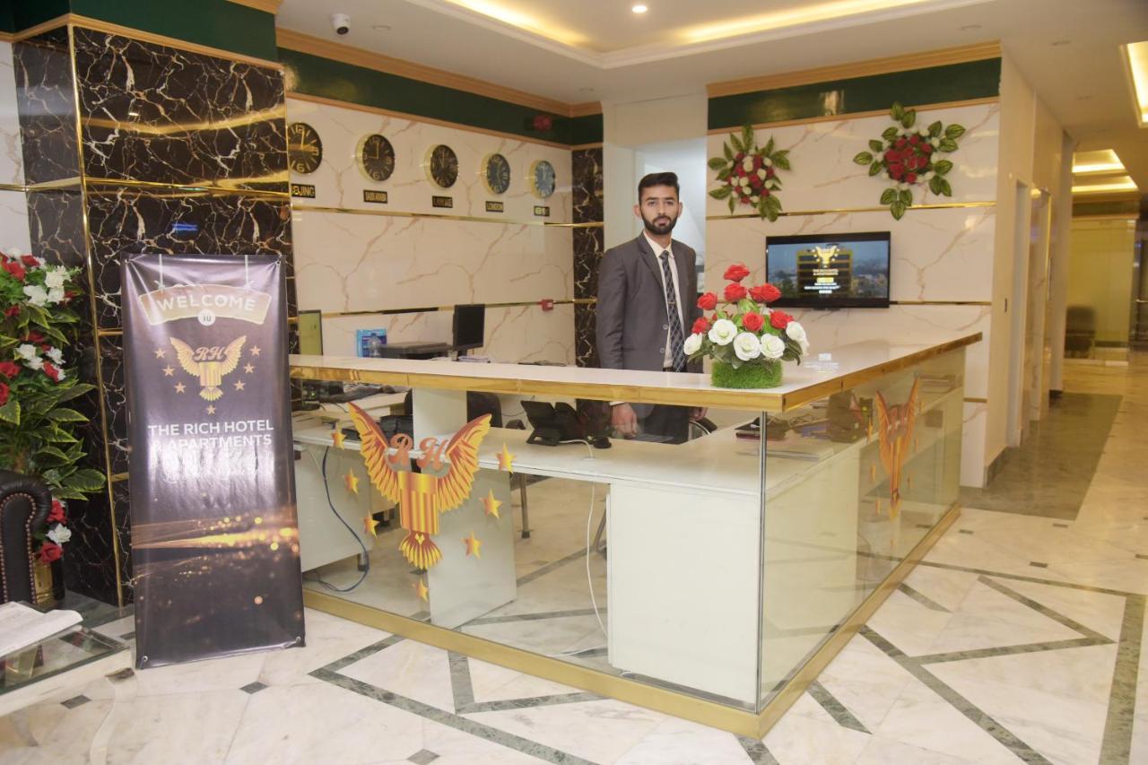 The Rich Hotel & Apartments ลาฮอร์ ภายนอก รูปภาพ